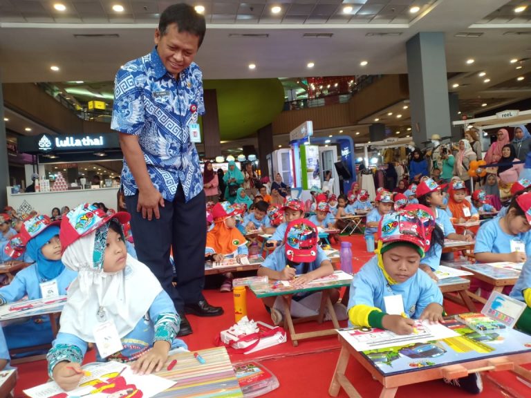 Damkar Tangsel Gelar Lomba Mewarnai dan Kreatifitas