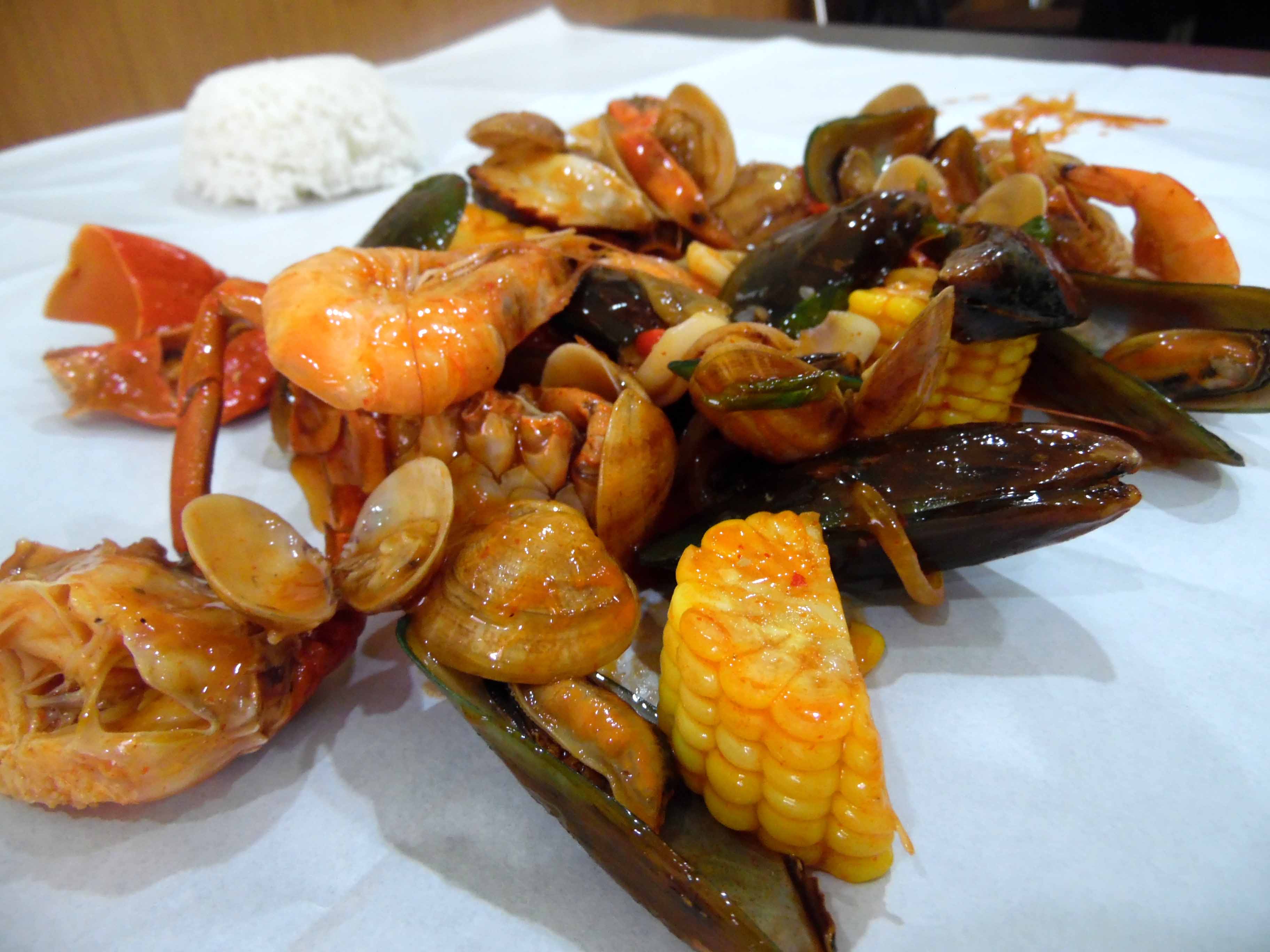 Resto Seafood Baru dan Lezat di Graha Raya