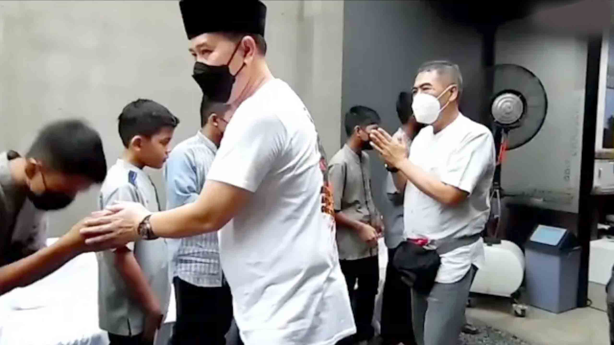 Buka Puasa Bersama dan Santunan Anak Yatim di House Of B’Brothers Indonesia