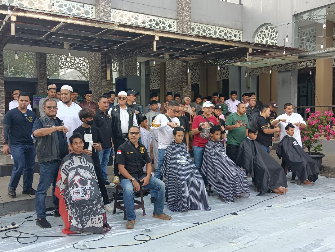 B’Brothers Indonesia Menggelar Bakti Sosial Di bulan Ramadhan