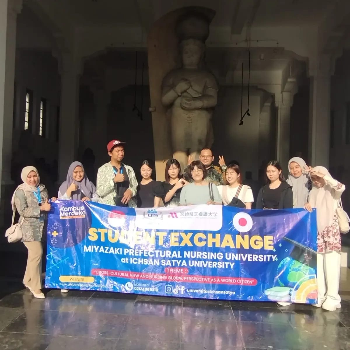 Kunjungan Mahasiswa Universitas Ichsan Satya Ke Museum Nasional