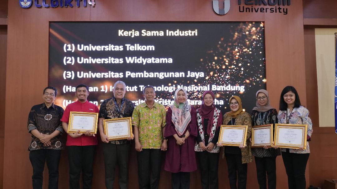 UPJ Raih Anugerah Kerjasama Diktiristek 2023