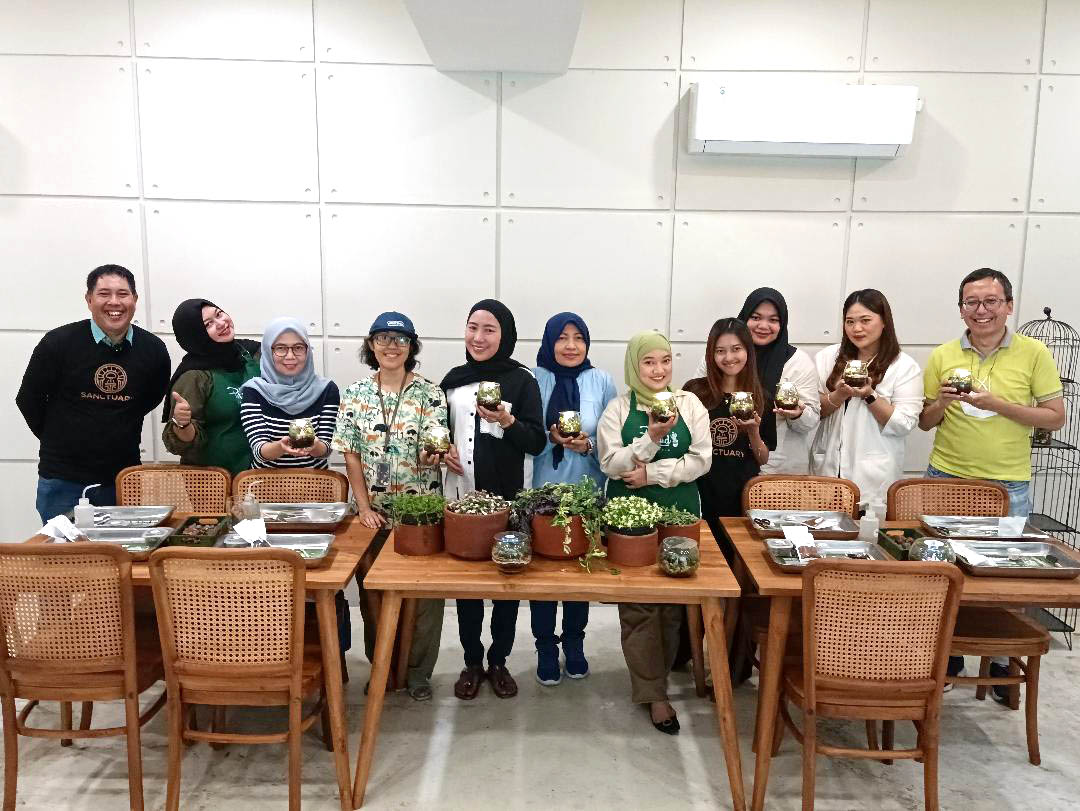 Kreatifitas Menata Terrarium Cantik di Sanctuary Bintaro