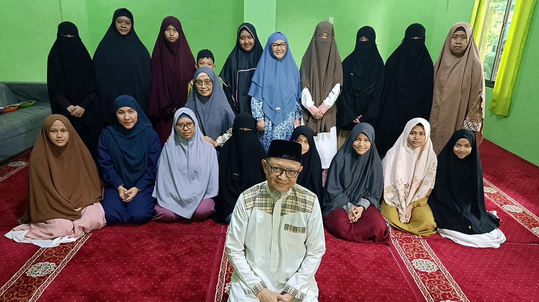 MT Al – Hidayah Selenggarakan Kajian di Rumah Qur’an Al-Anwar